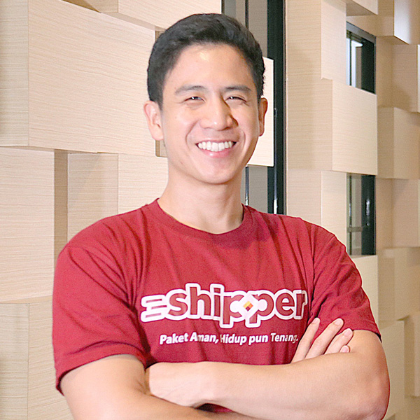 Photo of Phil Opamuratawongse