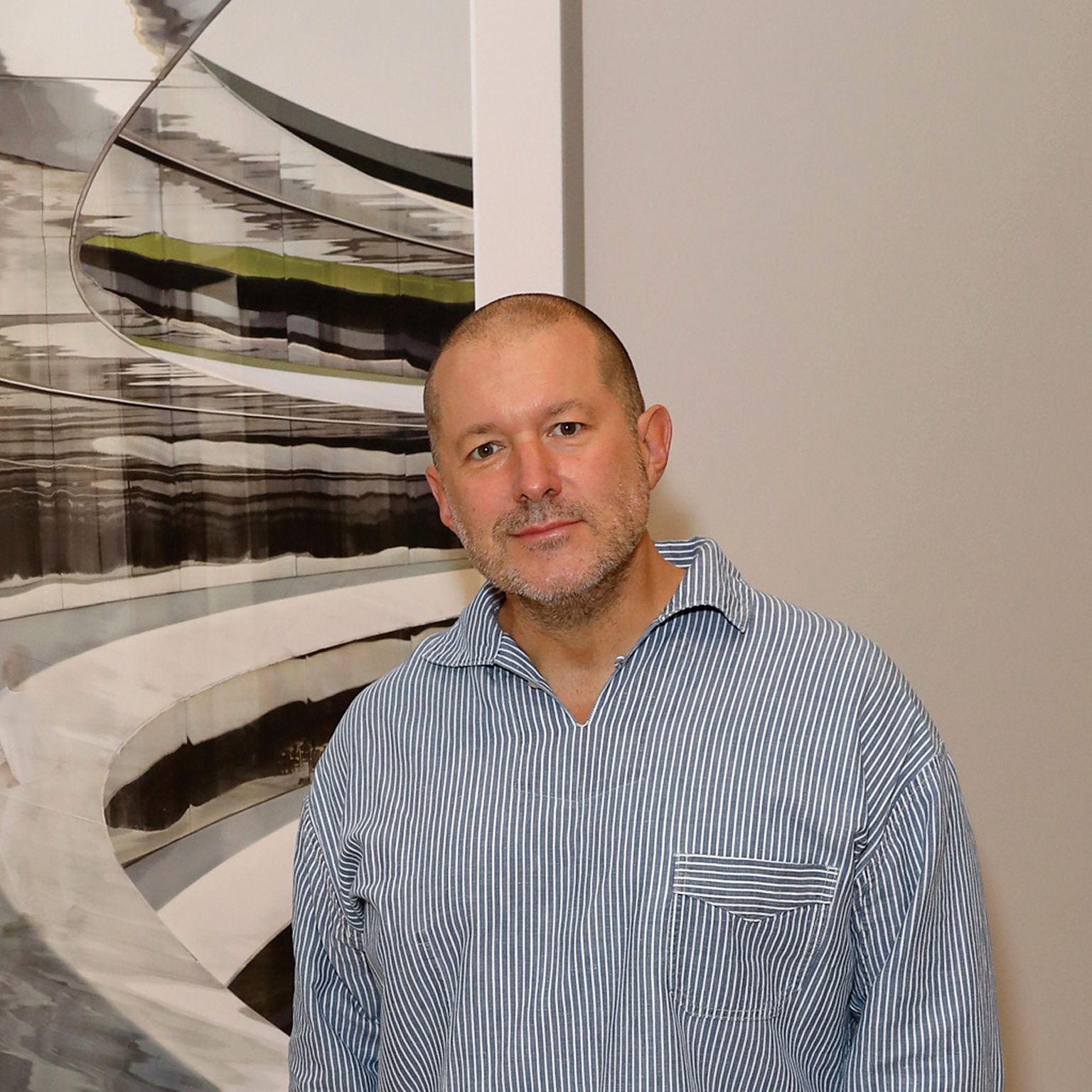 Headshot of Jony Ive