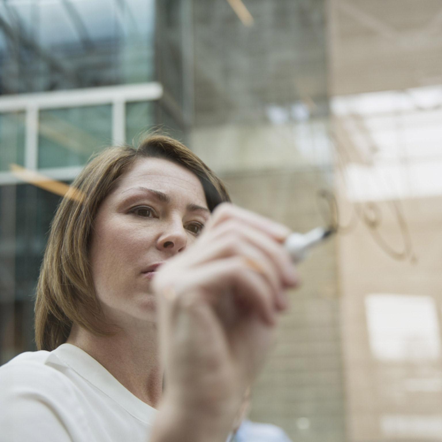 eBay-talented-women_1536x1536_Original