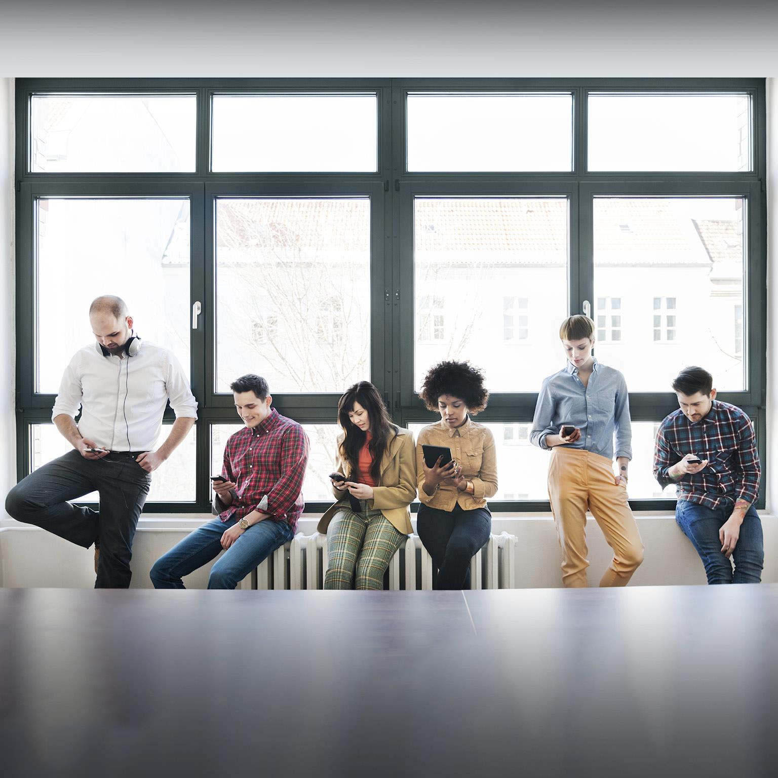 Hearts-and-minds-V2-1536x1536_Standard