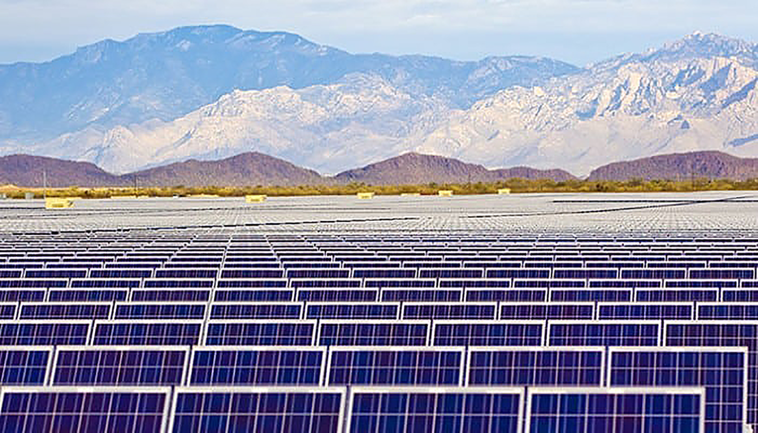 Fotowatio Renewable Ventures (FRV) photovoltaic plant near Tucson, Arizona.