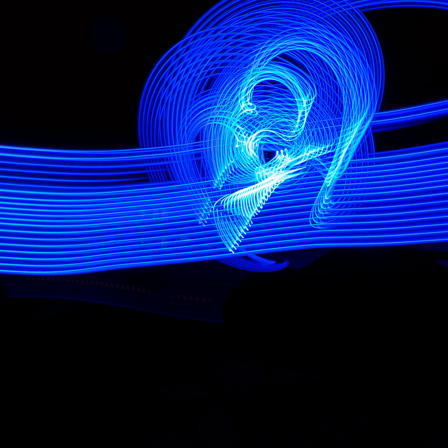 Reinventing telco networks: Five elements of a successful transformation