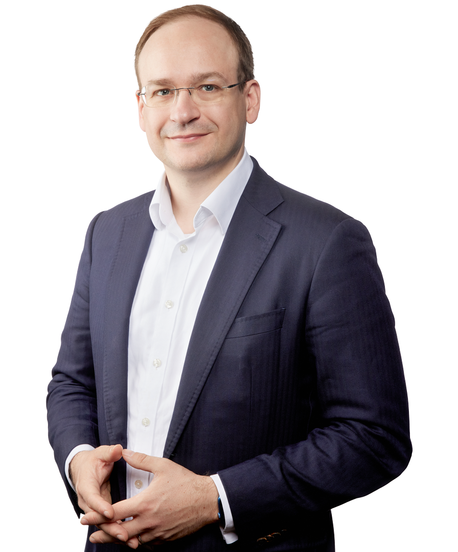 This is a profile image of Reinhard Hoell