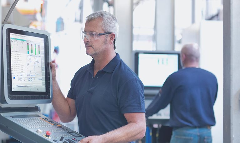 Colaboração digital para uma força de trabalho de manufatura conectada