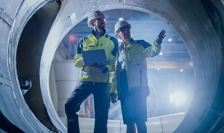 Como impulsionar o crescimento em serviços industriais: aprimorar a experiência do cliente